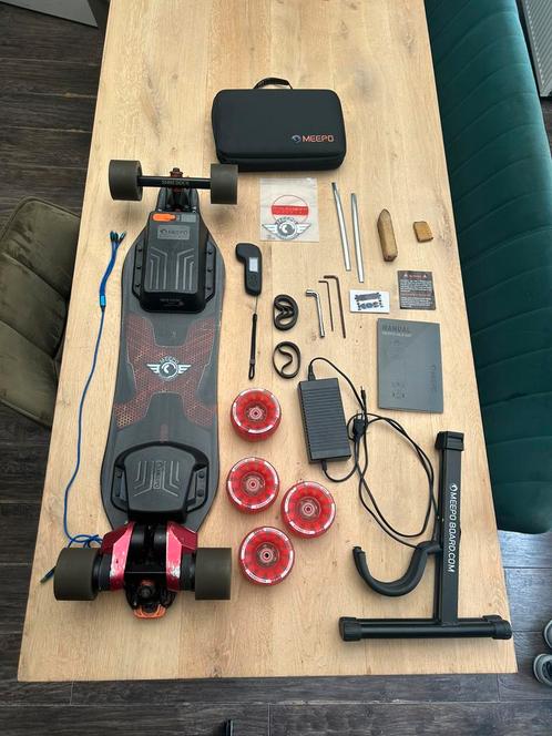 Meepo nls belt elektrisch longboard, Sport en Fitness, Skateboarden, Zo goed als nieuw, Skateboard, Longboard, Ophalen