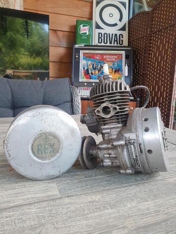 Rex hulpmotor 1950 34 cc museumstuk. beschikbaar voor biedingen