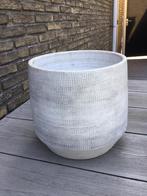 Bloempotten: 1 grote en 2 kleine potten, Tuin en Terras, Ophalen, Rond, Zo goed als nieuw, Minder dan 25 cm