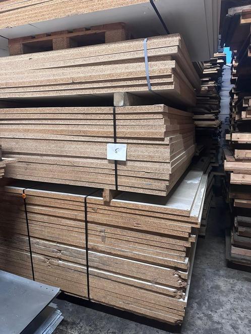 Spaanplaat 1 zijde wit 1 zijde naturel, gebrui, ~2000x1400mm, Doe-het-zelf en Verbouw, Platen en Panelen, Zo goed als nieuw, Overige materialen