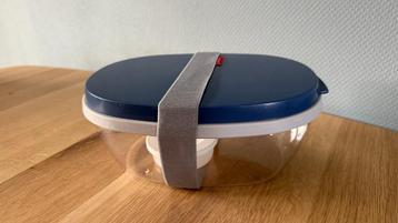 Mepal saladebak beschikbaar voor biedingen