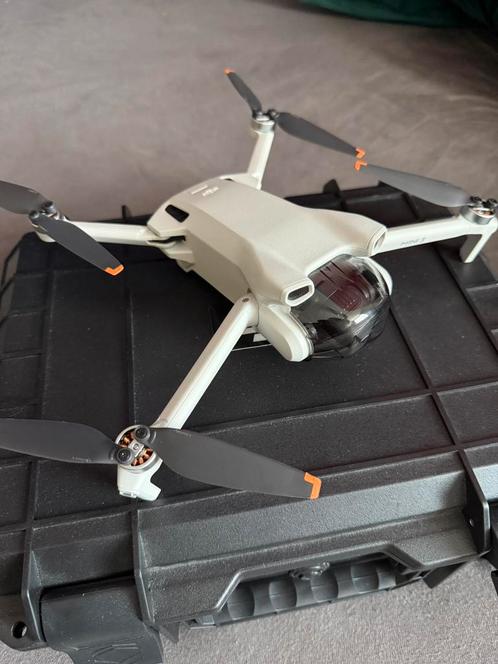 DJI Mini 3 RC-N1 + fly more kit, Audio, Tv en Foto, Drones, Zo goed als nieuw, Ophalen of Verzenden