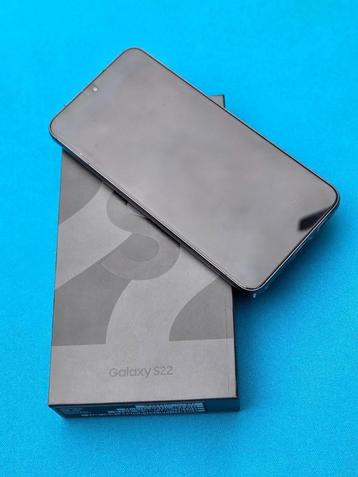 Samsung Galaxy S22 Phantom black beschikbaar voor biedingen
