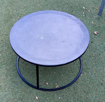 Bijzettafel stalen frame beschikbaar voor biedingen