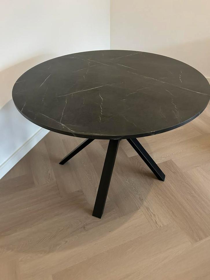 Ronde eettafel mariedamm ikea, Huis en Inrichting, Tafels | Eettafels, Zo goed als nieuw, 100 tot 150 cm, Vier personen, Rond