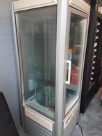 (Gebaks) vitrine gekoeld, Ophalen