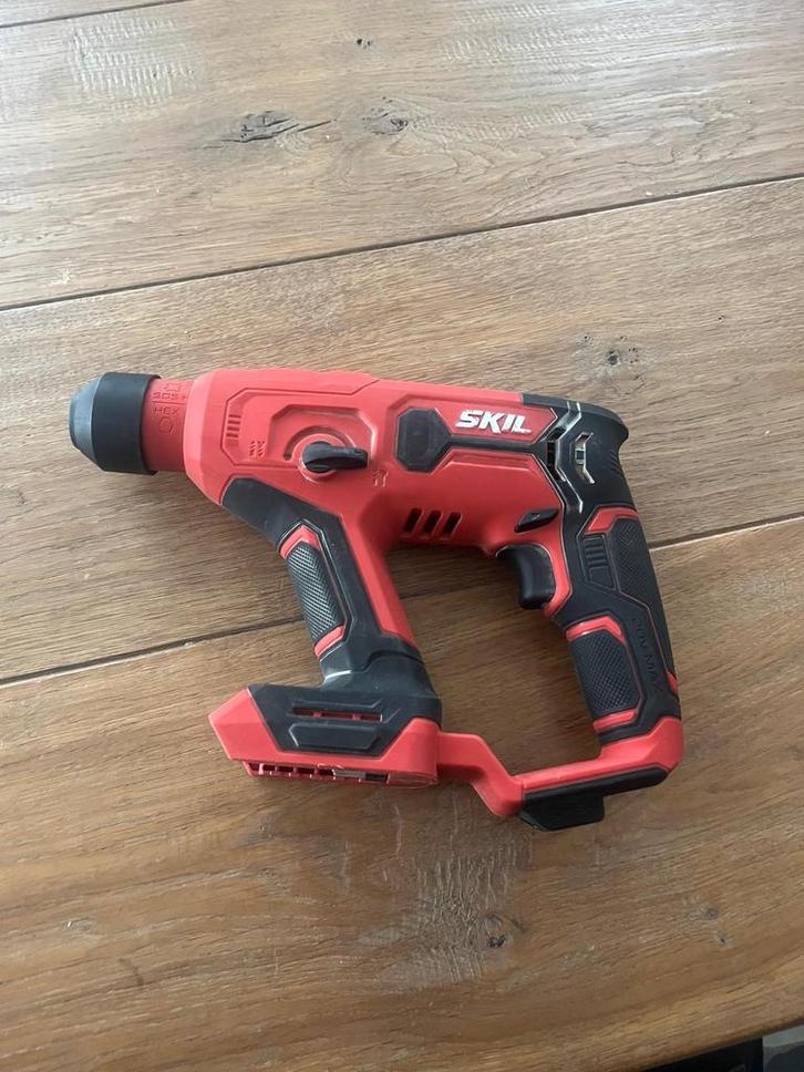 Skil Boormachine - Krachtig en Betrouwbaar, Doe-het-zelf en Verbouw, Gereedschap | Boormachines, Zo goed als nieuw, Boormachine