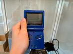 Gameboy advance sp blauw met doos boekjes en oplader, Ophalen of Verzenden, Zo goed als nieuw