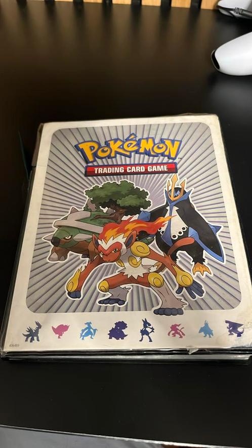 Binder met oude pokemon kaarten, Hobby en Vrije tijd, Verzamelkaartspellen | Pokémon, Gebruikt, Meerdere kaarten, Ophalen of Verzenden