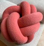 Sierkussen eijerkamp gevlochten roze, Ophalen, Zo goed als nieuw, Roze, Rond