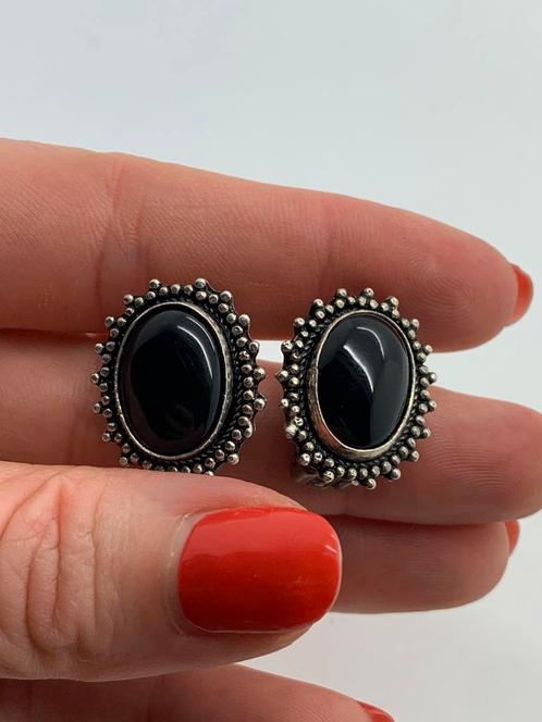 V498 Prachtige zilveren clip oorbellen onyx, Sieraden, Tassen en Uiterlijk, Oorbellen, Zilver, Met edelsteen, Ophalen of Verzenden