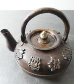 Tibetaanse koperen theepot [1726], Antiek en Kunst, Antiek | Koper en Brons, Ophalen