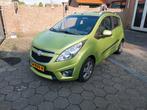 Chevrolet Spark 1.2 2010 Groen airco nieuwe apk, Auto's, Voorwielaandrijving, Stof, 4 cilinders, Origineel Nederlands