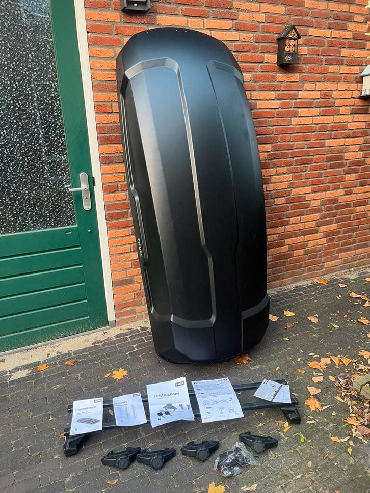 Thule Force XT XL Black Aeroskin dakkoffer + dakdragers, Auto diversen, Dakkoffers, Gebruikt, Ophalen