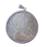 Hanger ketting Oostenrijkse Thaler 1780 Maria Theresia, Ophalen of Verzenden, Overige materialen, Buitenland