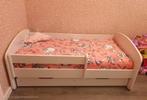 Peuterbed met konijnen erop., 70 tot 85 cm, Zo goed als nieuw, Matras, 140 tot 160 cm