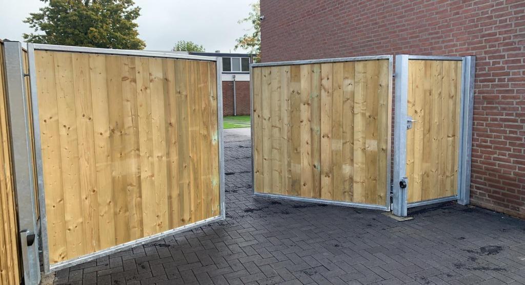 poort, Tuin en Terras, Tuinpoorten, Nieuw, Draaipoort, Hout, 150 tot 200 cm, 200 cm of meer, Ophalen of Verzenden