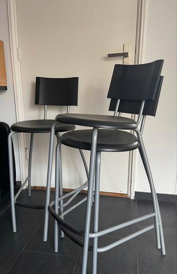 Set van 3 zwarte barkrukken beschikbaar voor biedingen