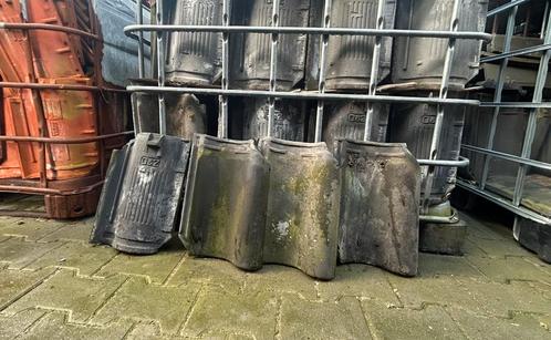 O & Z OVH dakpan - 2100 stuks, Doe-het-zelf en Verbouw, Dakpannen en Dakbedekking, Dakpannen, Steen of Klei, Rood, 15 m² of meer