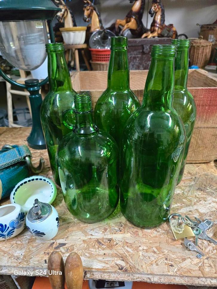 Groene flessen 5 stuks, Antiek en Kunst, Antiek | Glas en Kristal, Ophalen