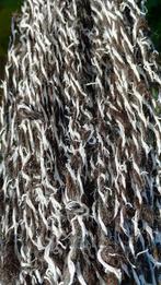 Handgesponnen wolmix alpaca en witte vezels - zacht, Ophalen of Verzenden, Nieuw, Breien of Haken, Wol of Garen