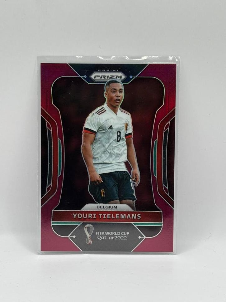 Youri Tielemans - Panini prizm - /22 - Belgie, Verzamelen, Sportartikelen en Voetbal, Zo goed als nieuw, Poster, Plaatje of Sticker