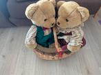 Twee Beren met mandje, Verzamelen, Beren en Cherished Teddies, Ophalen of Verzenden, Zo goed als nieuw, Stoffen beer, Overige merken