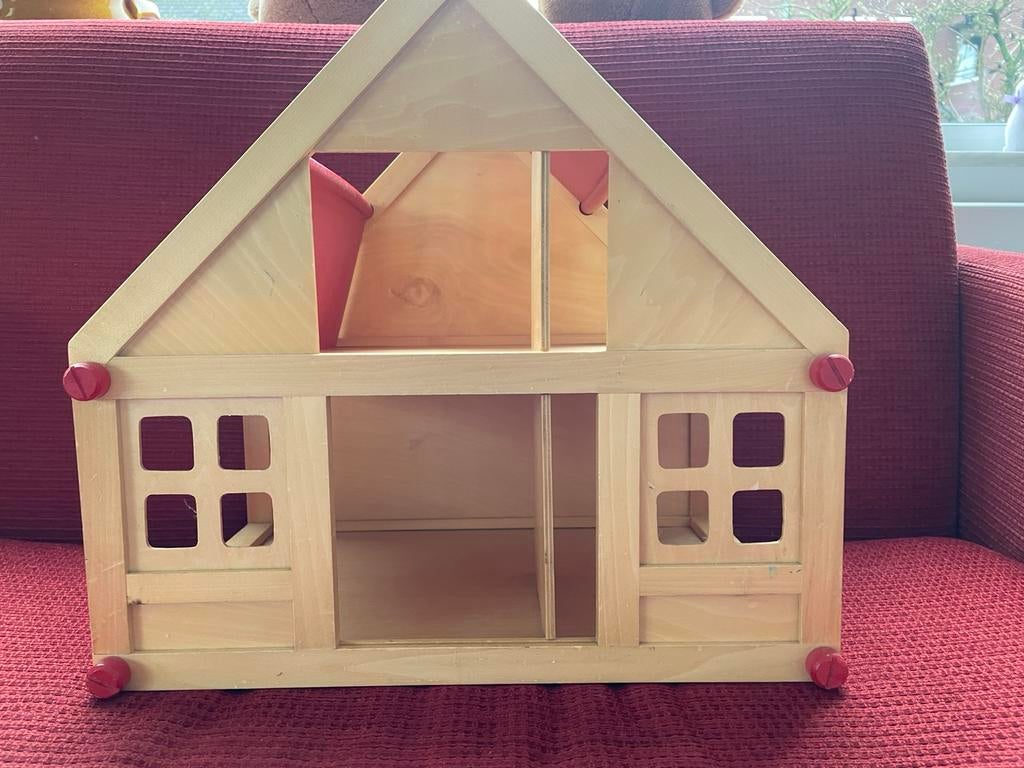 Houten poppenhuis, Kinderen en Baby's, Speelgoed | Poppenhuizen, Ophalen of Verzenden, Zo goed als nieuw, Poppenhuis