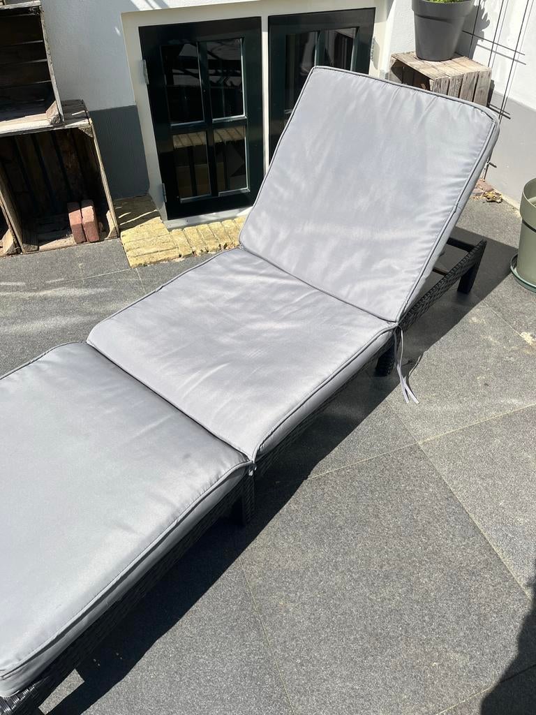 Ligbed antraciet met kussen - Gebruikt, Ophalen, Gebruikt, Wicker, Verstelbaar