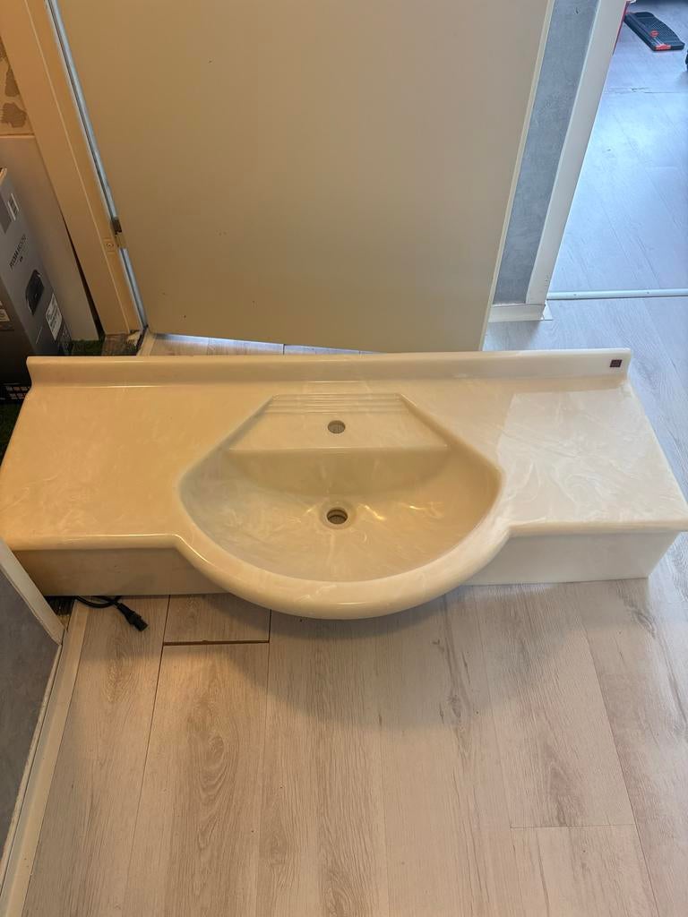 Gratis!!!!Halmar wastafel - Crème marmerlook wastafel, Ophalen of Verzenden, Gebruikt, Wastafel