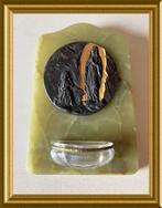 Antiek wijwatervaatje: onyx, Maria, Lourdes, Ophalen of Verzenden