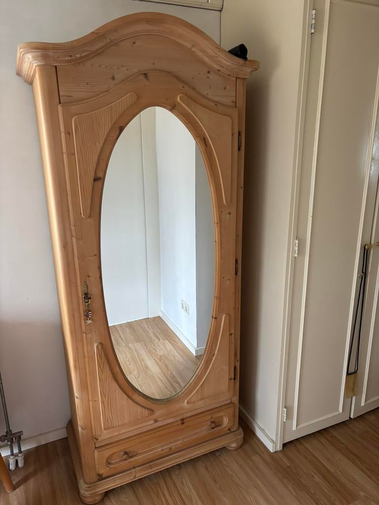 Kledingkast met spiegeldeur grenen hout hangen en leggen, Huis en Inrichting, Kasten | Kledingkasten, Ophalen, Gebruikt, 200 cm of meer
