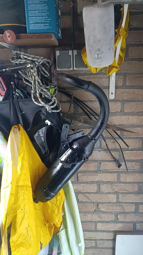 sito uitlaat peugeot verticaal, Fietsen en Brommers, Brommeronderdelen | Algemeen, Ophalen of Verzenden, Zo goed als nieuw, Uitlaat