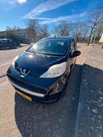 Peugeot 107 1.0 12V 5DR 2010 Zwart, Auto's, Peugeot, Voorwielaandrijving, 4 stoelen, Origineel Nederlands, Handgeschakeld