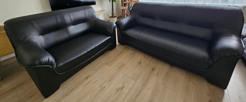 Gratis bankstellen, 2 stuks, Huis en Inrichting, Banken | Bankstellen, Ophalen, Gebruikt, Tweepersoons, Leer