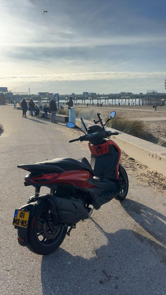 Piaggio Beverly 400 HPE S (2021) A2, 400 cc, Scooter, Bedrijf, Meer dan 35 kW