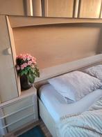 Bed met kast, Huis en Inrichting, Ophalen, Zo goed als nieuw, Tweepersoons