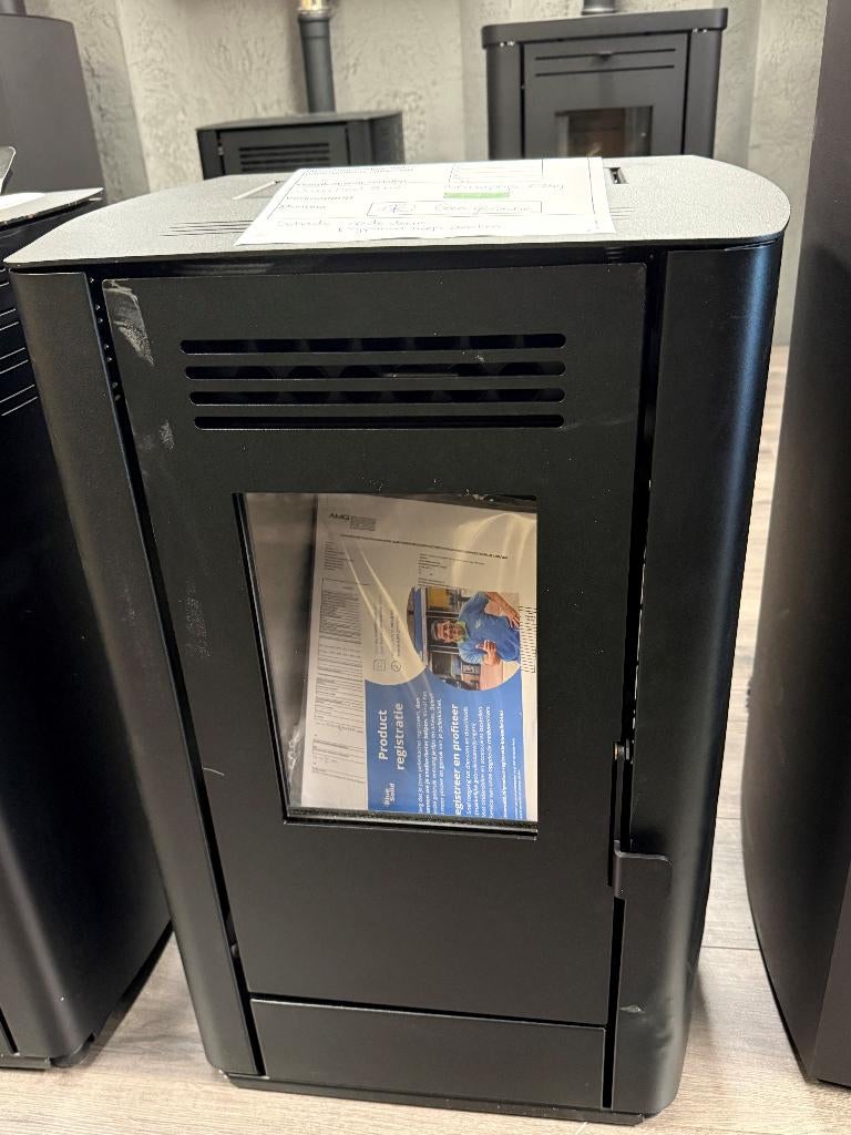 Artel JuliaNext pelletkachel 8kw - nieuw, Ophalen, Nieuw, Pelletkachel, Vrijstaand