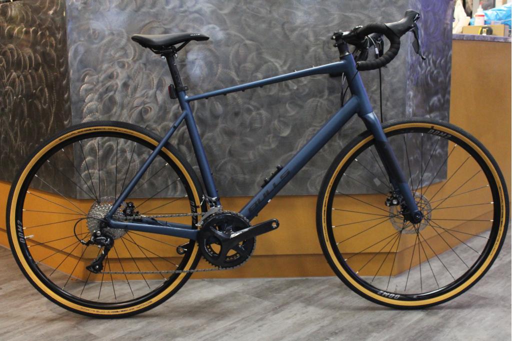 Nieuwe Bulls Grinder 3 gravelbike, 28 inch, Heren, Niet ingevuld, 15 tot 20 versnellingen