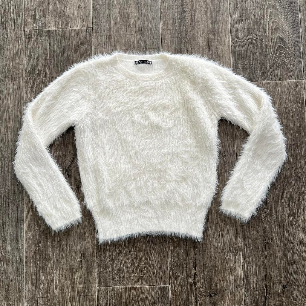 Zara witte fluffy / zachte / harige Trui - Maat L, Ophalen of Verzenden, Zo goed als nieuw, Maat 38/40 (M), Wit