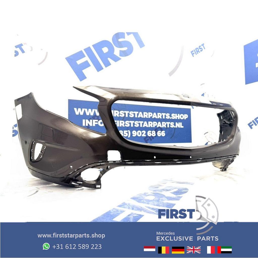 W156 BUMPER GLA Voorbumper 2013-2019 zwart wit grijs bruin o, Gebruikt, -, Voor, Ophalen of Verzenden
