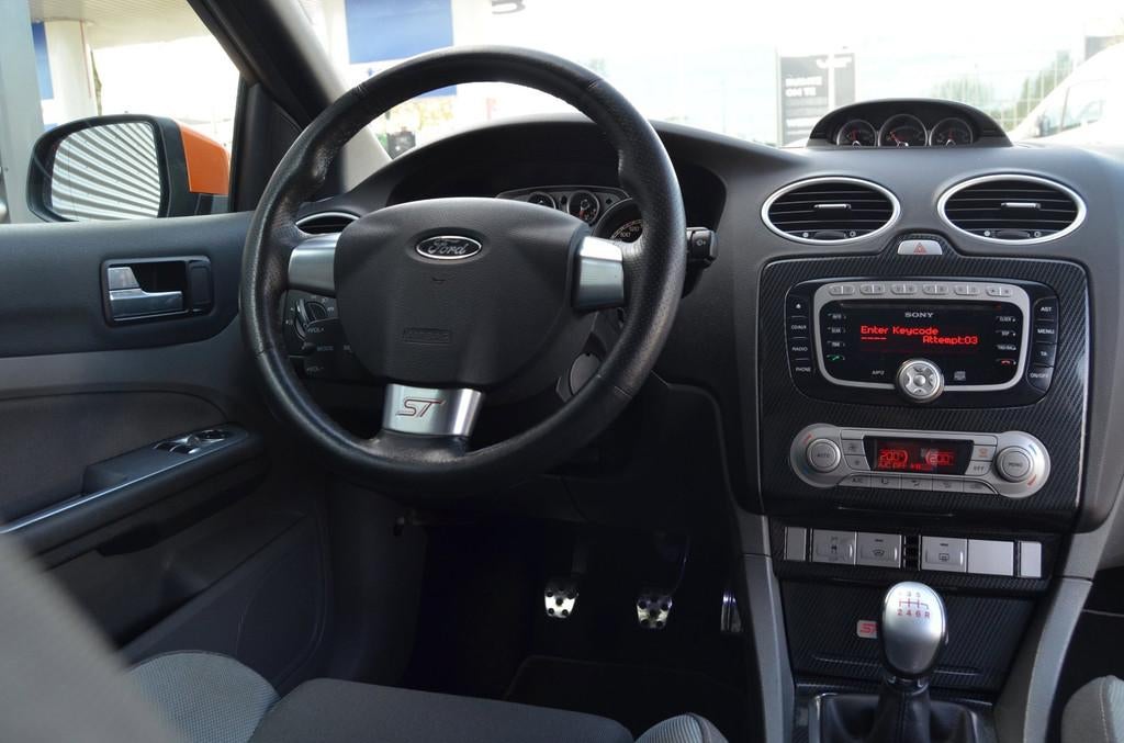 Ford Focus 2.5 ST RS-UITGEVOERD|UNIEKE AUTO|325PK! ZIE |FOTO, Auto's, Ford, Gebruikt, Overige kleuren, 2521 cc, 11 km/l