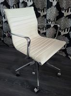Design bureaustoel/geïnspireerd op Eames, Ophalen, Gebruikt, Wit, Bureaustoel