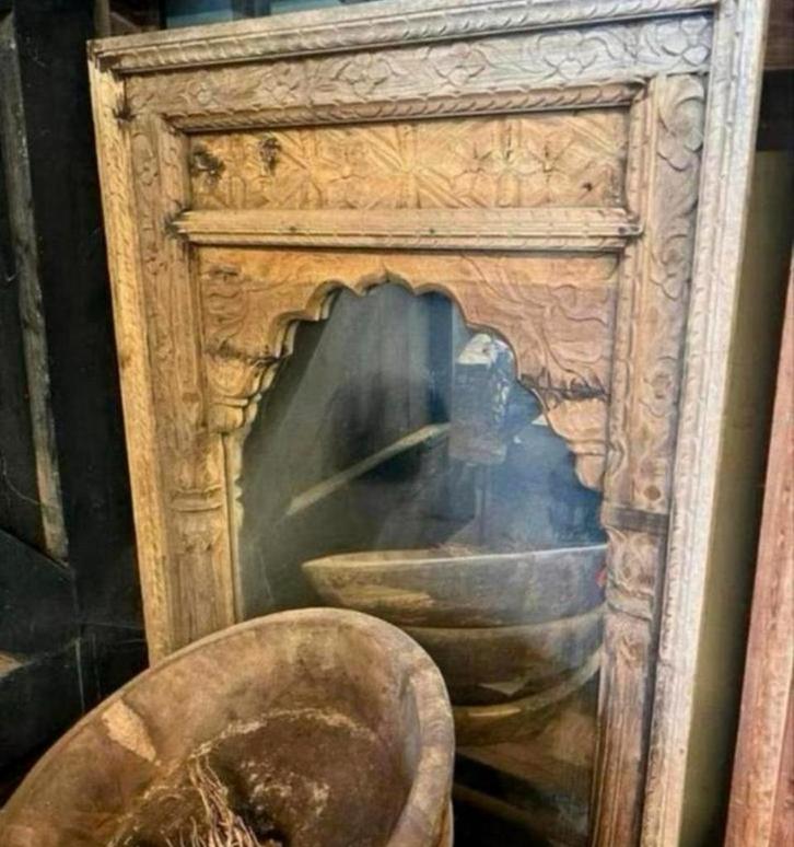 Grote landelijke Ibiza stijl houten spiegels Nepalese, Antiek en Kunst, Antiek | Spiegels, Rechthoekig, Ophalen