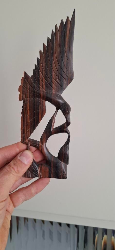 Uniek handgesneden houten beeld van een adelaar, Minder dan 20 cm, Ophalen of Verzenden, Handgemaakt, Beeld