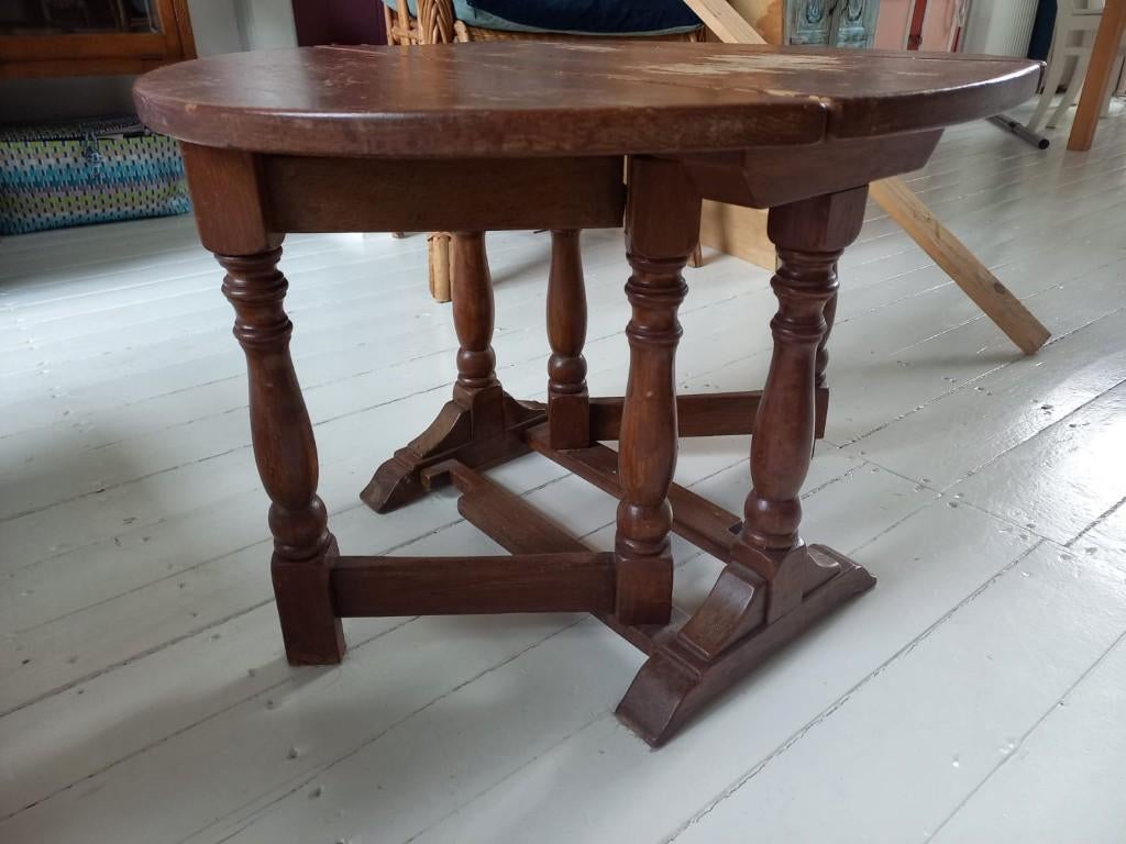 Houten uitklaptafeltje, Ophalen, Gebruikt