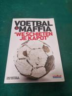boek voetbal maffia we schieten je kapot, Ophalen of Verzenden