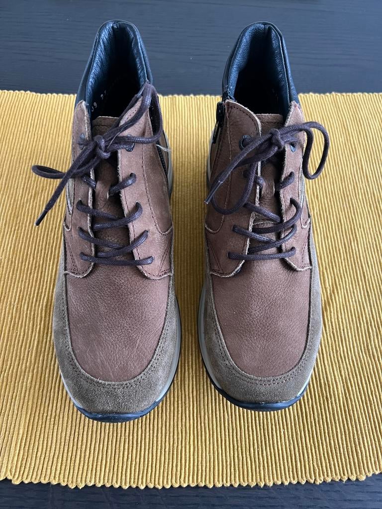 Wolky veterschoenen 1 keer gedragen! Met rits 37 suede bruin, Kleding | Dames, Schoenen, Bruin, Overige typen, Nieuw, Ophalen of Verzenden