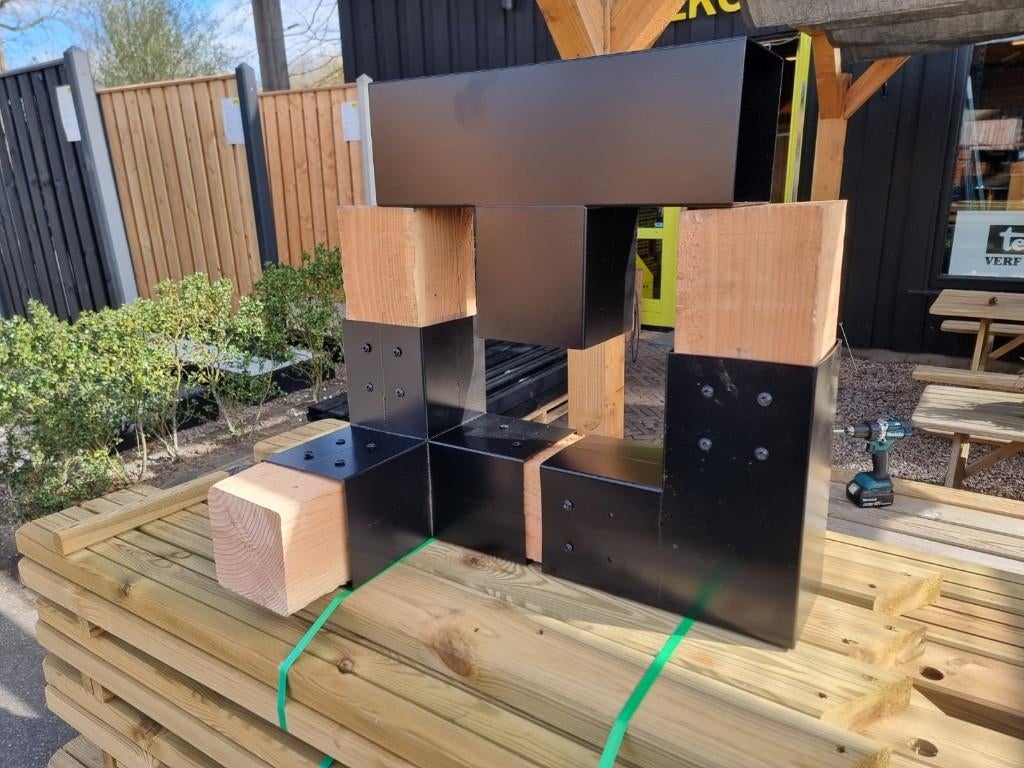 Pergola Hoekverbinding Zwart voor 150x150 mm Palen