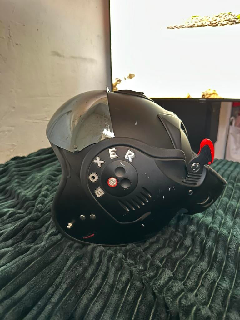 Boxer helm v8 zilver vizier, Fietsen en Brommers, Brommerhelmen, Ophalen, Zo goed als nieuw